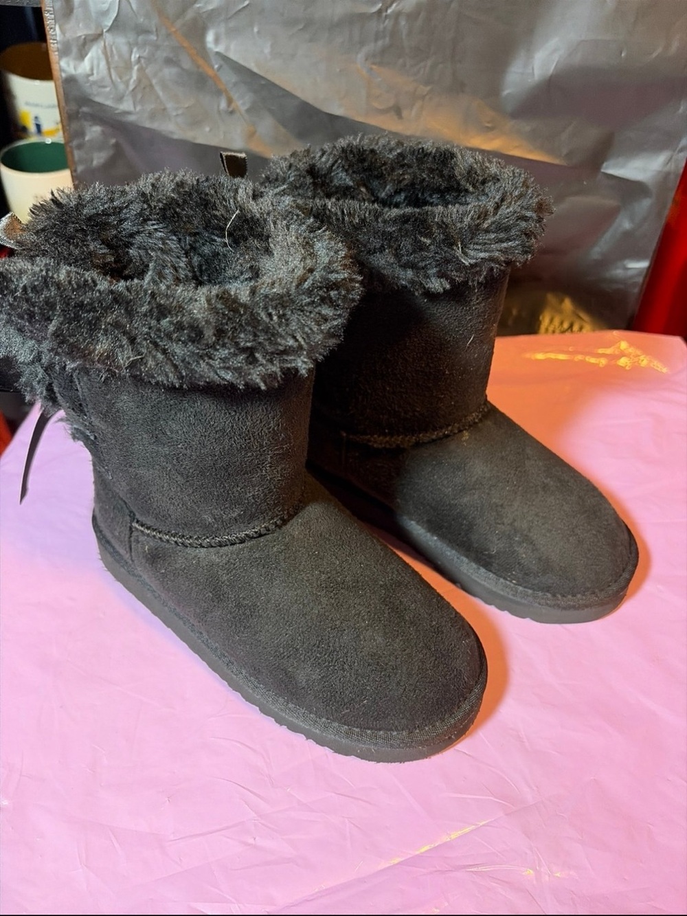 UGG Kids Black Faux-Fur boots
